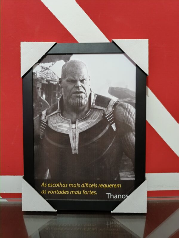 quadro thanos vingadores com frase